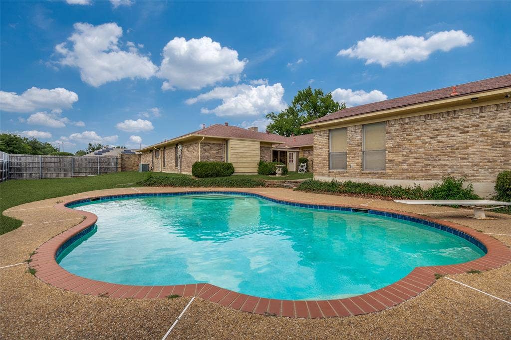 1423 Cassandra Circle, DeSoto, TX 75115 1423 Cassandra Circle, DeSoto, TX 75115