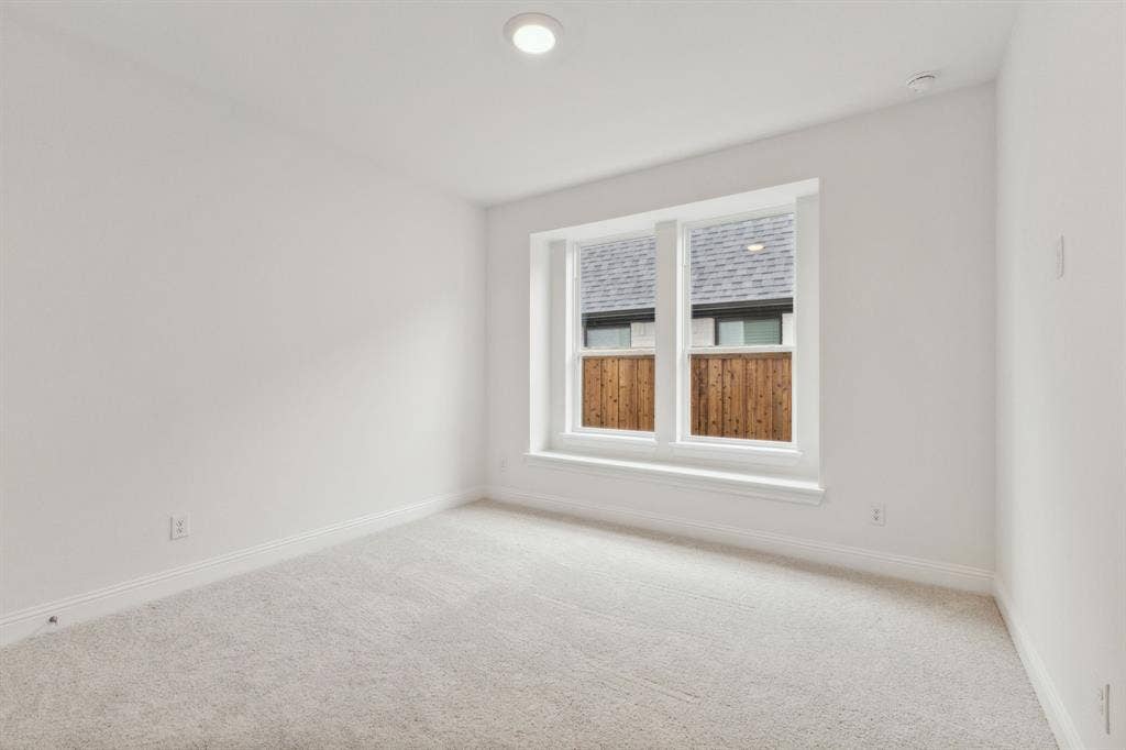 2830 Shane Drive, Midlothian, TX 76065 2830 Shane Drive, Midlothian, TX 76065
