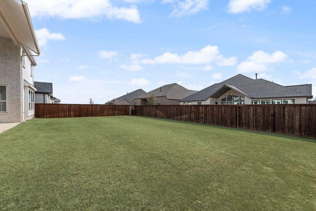 2830 Shane Drive, Midlothian, TX 76065 2830 Shane Drive, Midlothian, TX 76065