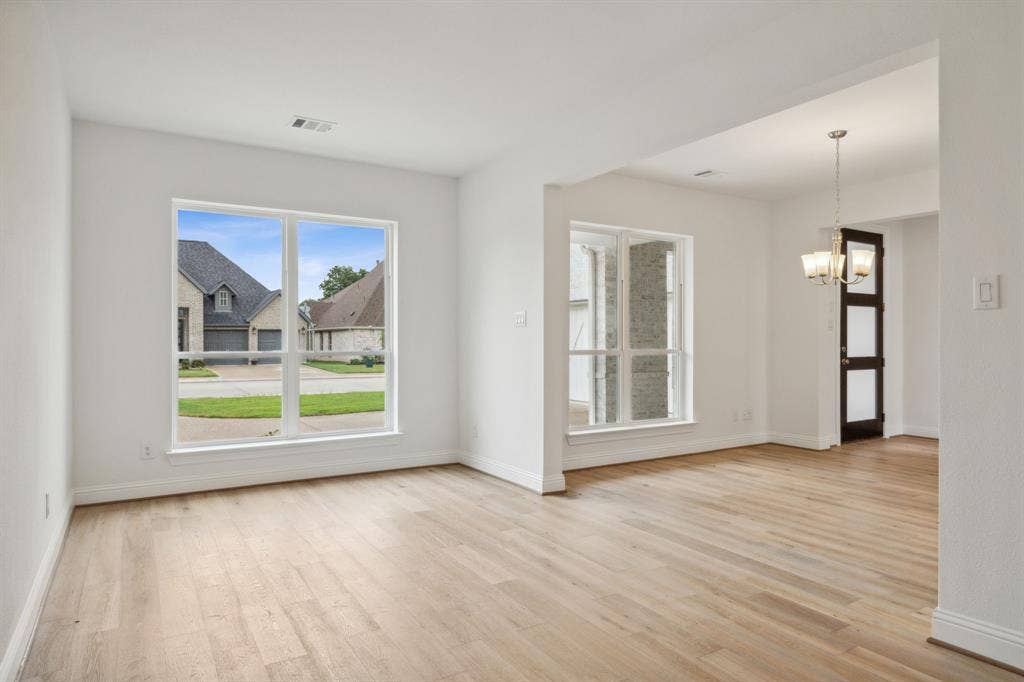 2830 Shane Drive, Midlothian, TX 76065 2830 Shane Drive, Midlothian, TX 76065