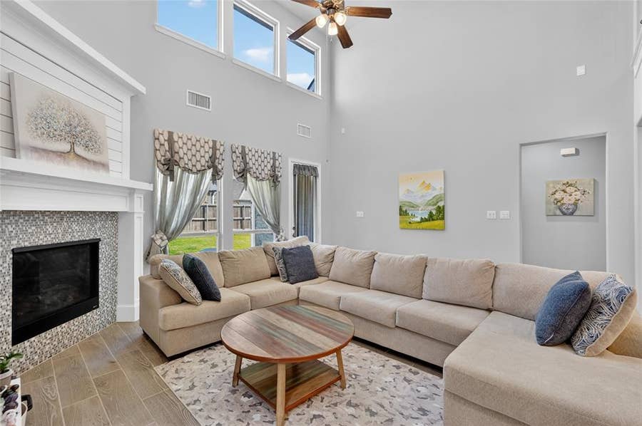 Property photo for 6808 Rowlett Drive, McKinney, TX