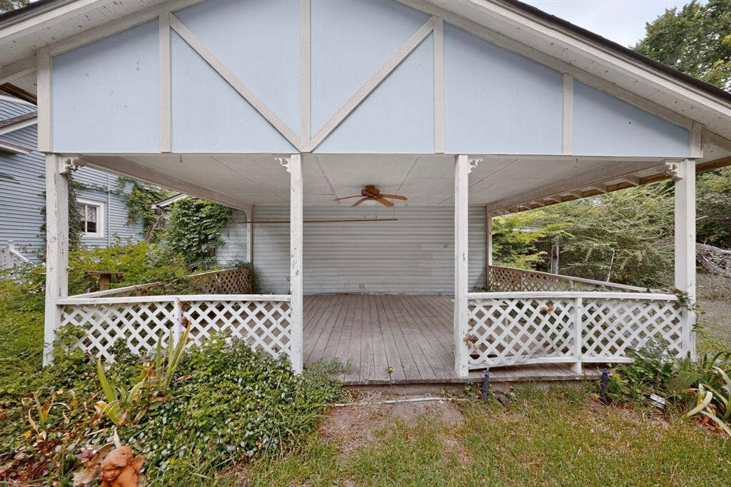 604 Johnson Street, Terrell, TX 75160 604 Johnson Street, Terrell, TX 75160