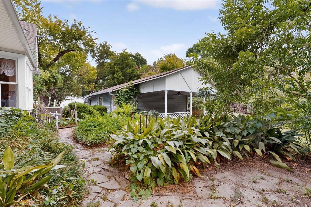 604 Johnson Street, Terrell, TX 75160 604 Johnson Street, Terrell, TX 75160