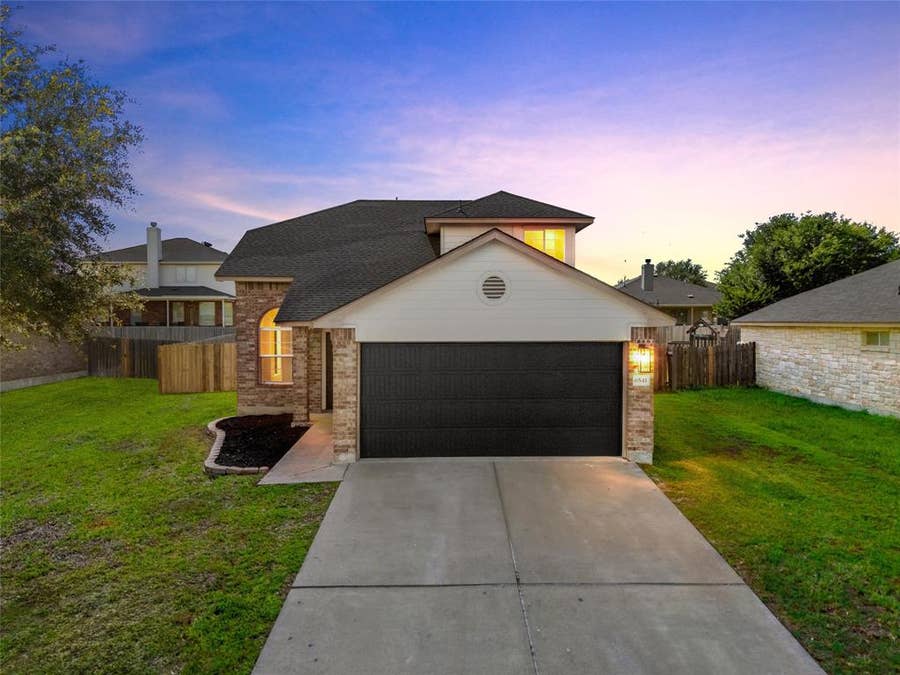 Property photo for 6541 Costa Drive, Waco, TX