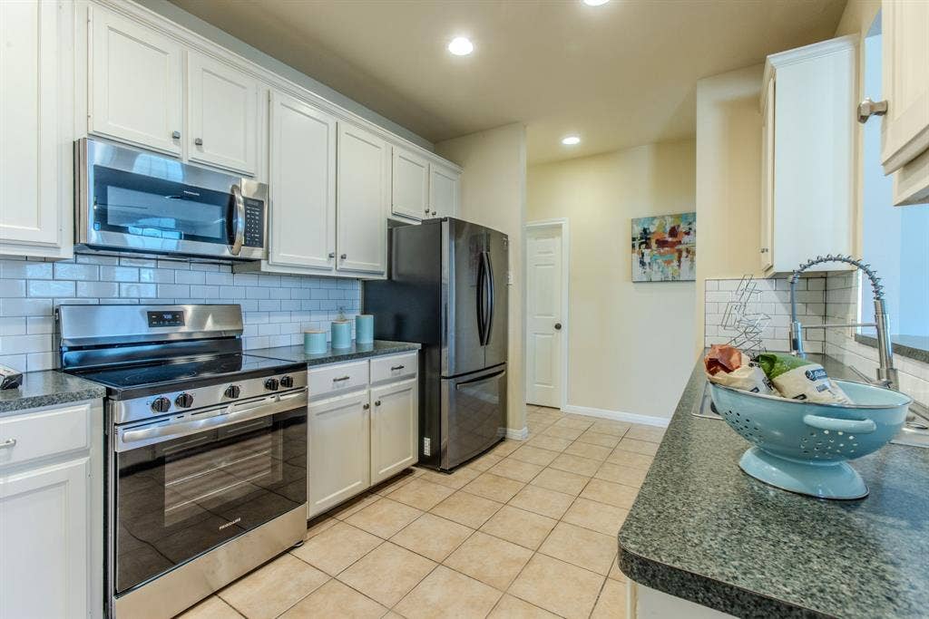 3060 Andalusian Lane, Robinson, TX 76706 3060 Andalusian Lane, Robinson, TX 76706