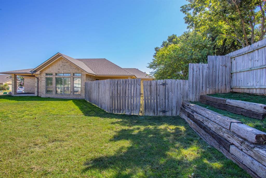 3060 Andalusian Lane, Robinson, TX 76706 3060 Andalusian Lane, Robinson, TX 76706