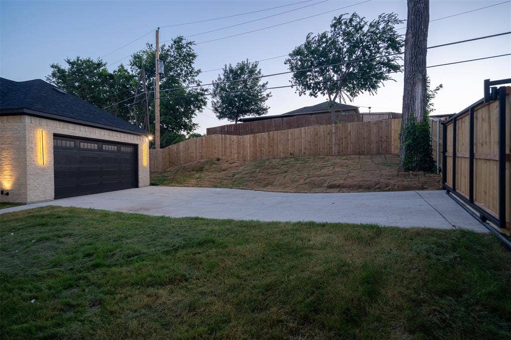6505 Kemrock Drive, Dallas, TX 75241 6505 Kemrock Drive, Dallas, TX 75241