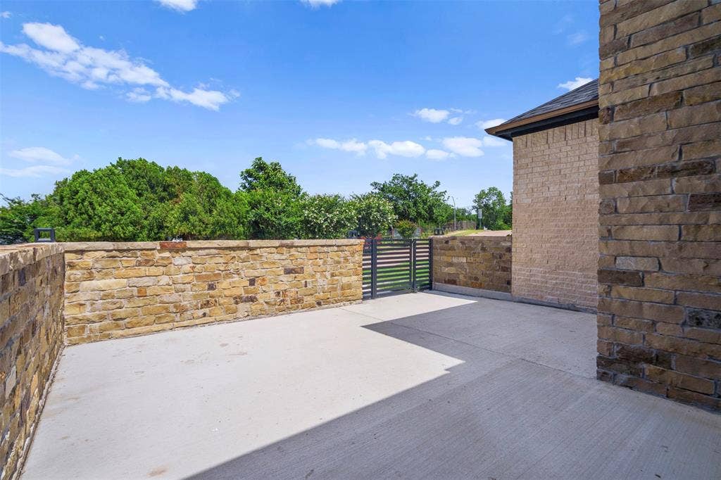 6505 Kemrock Drive, Dallas, TX 75241 6505 Kemrock Drive, Dallas, TX 75241