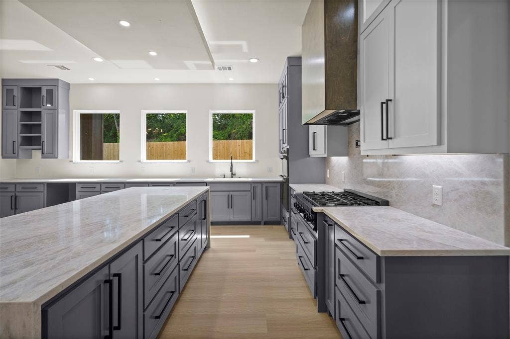 6505 Kemrock Drive, Dallas, TX 75241 6505 Kemrock Drive, Dallas, TX 75241