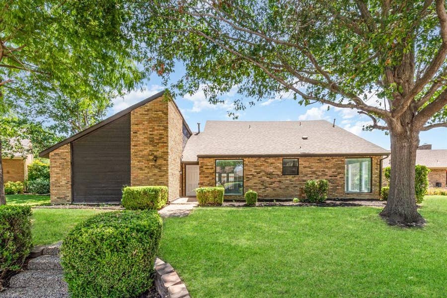Property photo for 1304 Ursula Court, Plano, TX