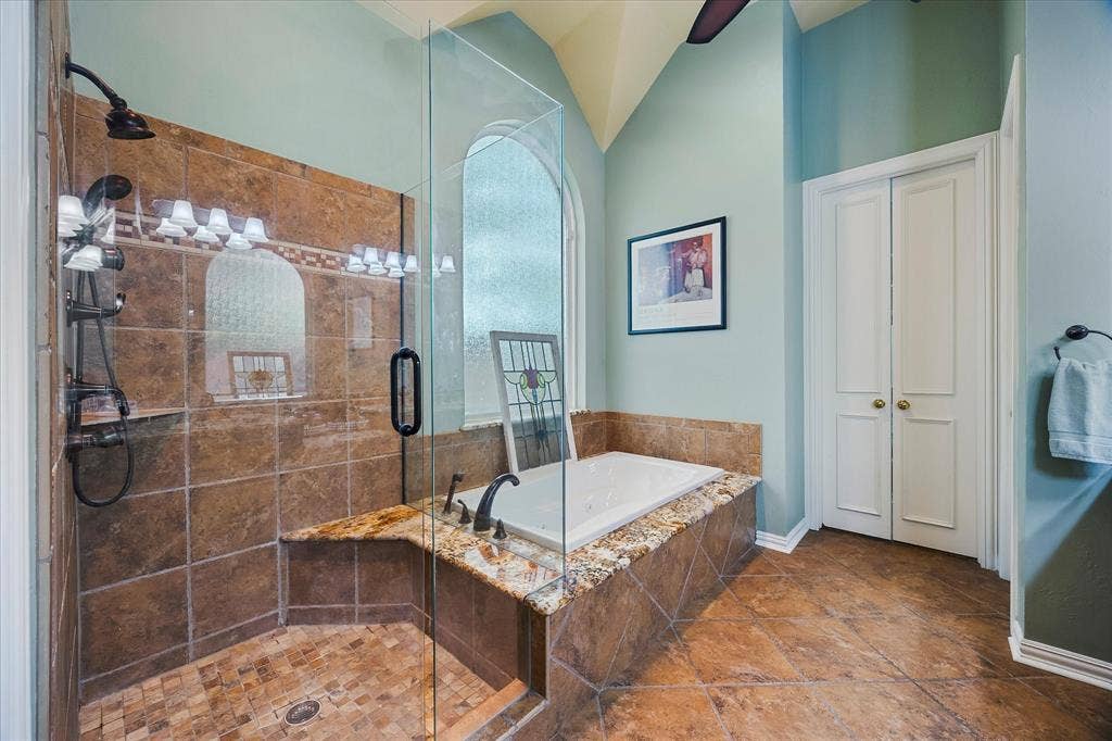 5900 Lennox Hill Drive, Plano, TX 75093 5900 Lennox Hill Drive, Plano, TX 75093