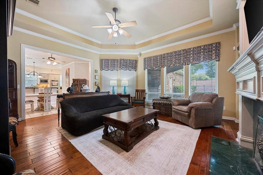 5900 Lennox Hill Drive, Plano, TX 75093 5900 Lennox Hill Drive, Plano, TX 75093