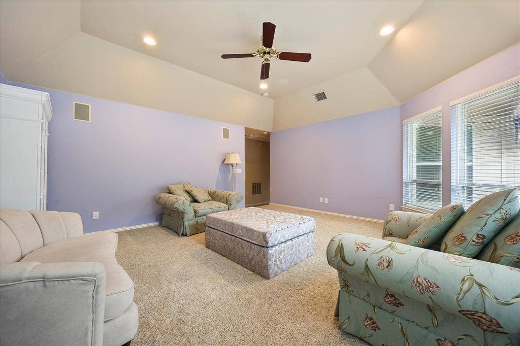 5900 Lennox Hill Drive, Plano, TX 75093 5900 Lennox Hill Drive, Plano, TX 75093