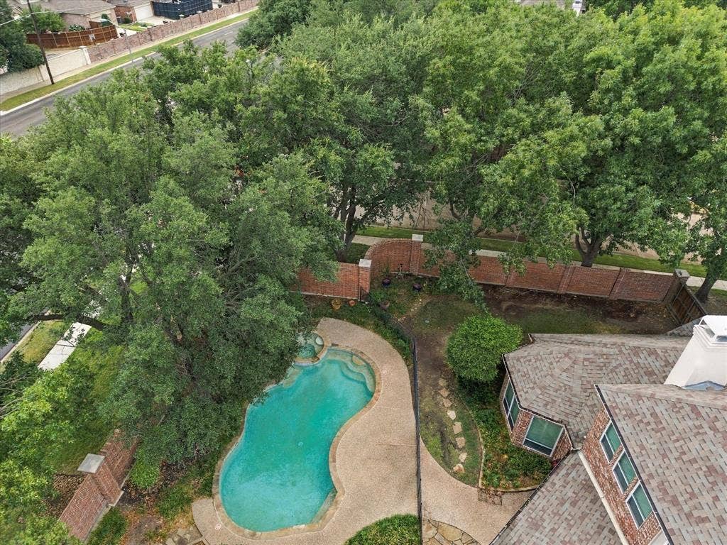 5900 Lennox Hill Drive, Plano, TX 75093 5900 Lennox Hill Drive, Plano, TX 75093