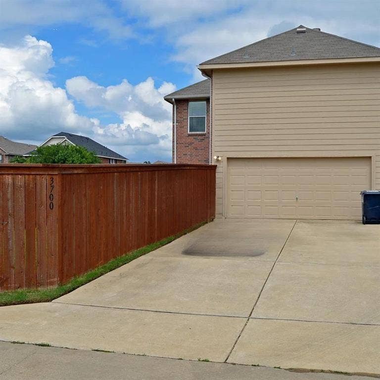 3700 Camino Real Trail, Denton, TX 76208 3700 Camino Real Trail, Denton, TX 76208