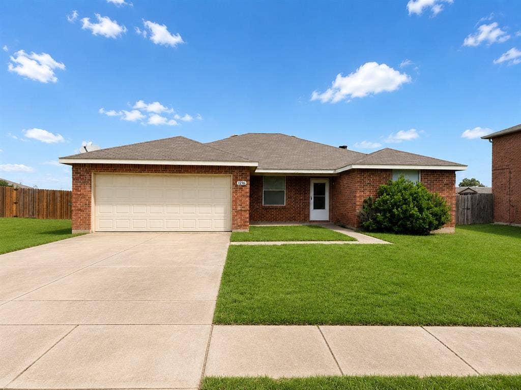 1216 Wisdom Drive, Cedar Hill, TX 75104 1216 Wisdom Drive, Cedar Hill, TX 75104