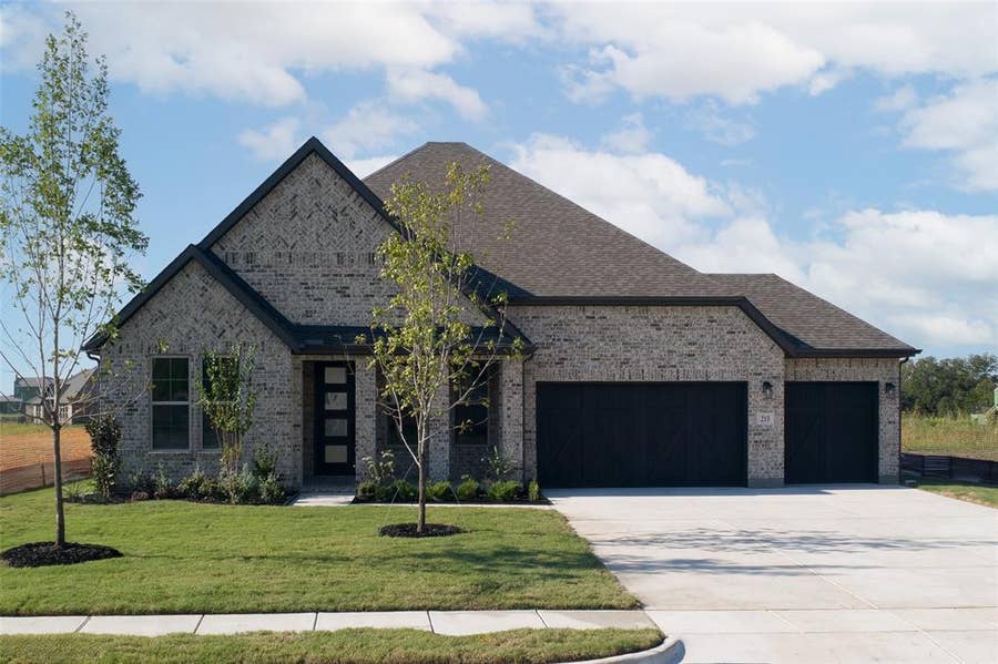 Property photo for 215 Maritime Court, Heath, TX