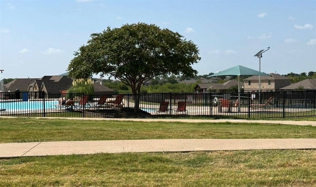 4220 Calla Drive, Forney, TX 75126 Great Amenities
