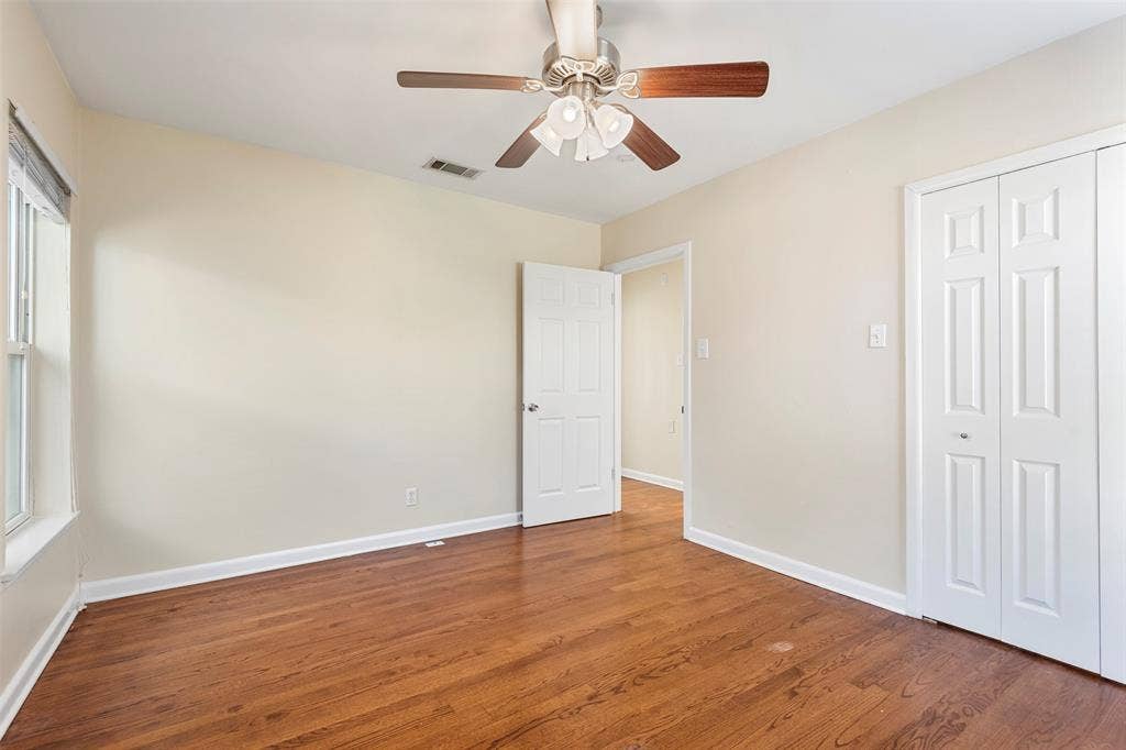 4131 Saranac Drive, Dallas, TX 75220 4131 Saranac Drive, Dallas, TX 75220