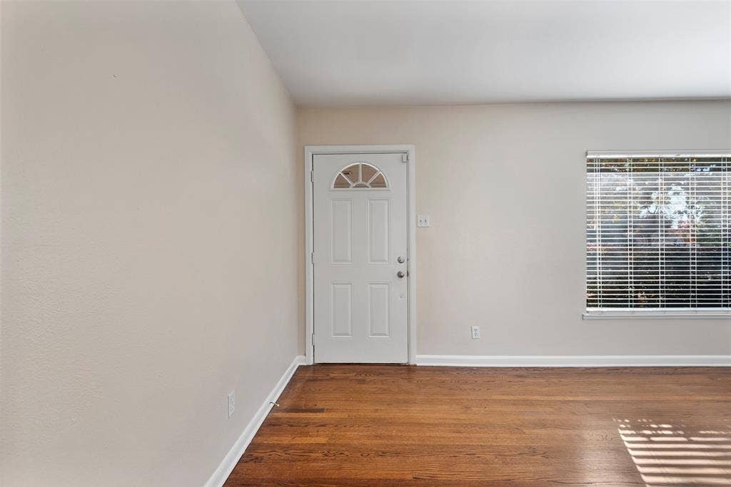 4131 Saranac Drive, Dallas, TX 75220 4131 Saranac Drive, Dallas, TX 75220