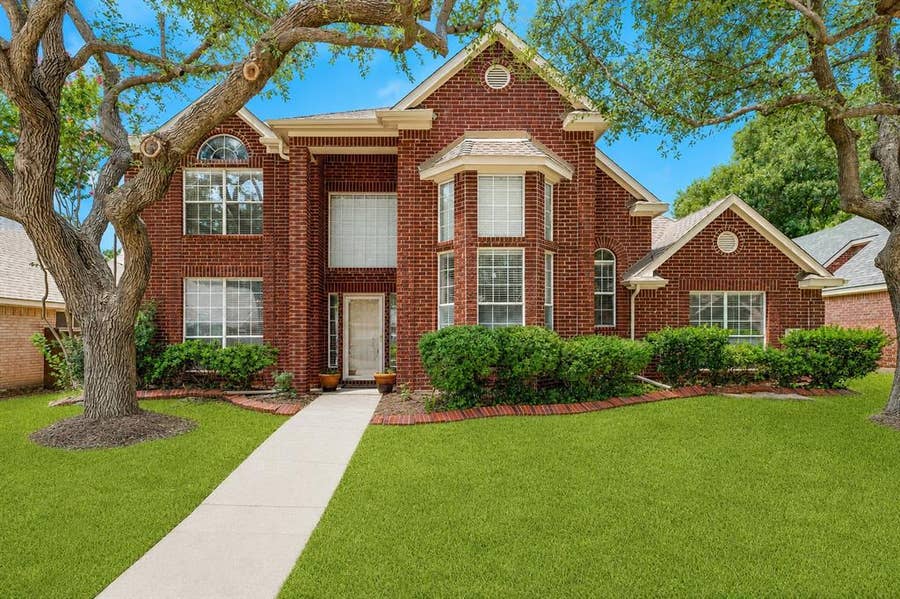 Property photo for 110 Falcon Creek Drive, McKinney, TX