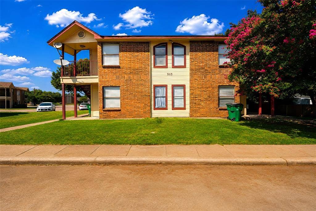 5113 Herrick Court, #B, Haltom City, TX 76117 5113 Herrick Court, #B, Haltom City, TX 76117