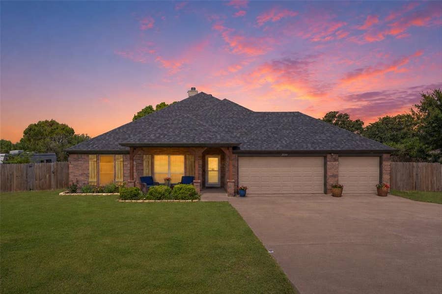 Property photo for 3139 Meandering Way, Granbury, TX