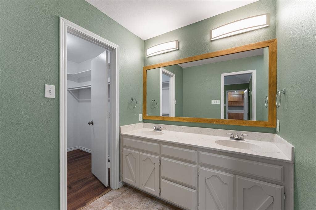 109 Sanchez Creek Court, Weatherford, TX 76088 109 Sanchez Creek Court, Weatherford, TX 76088