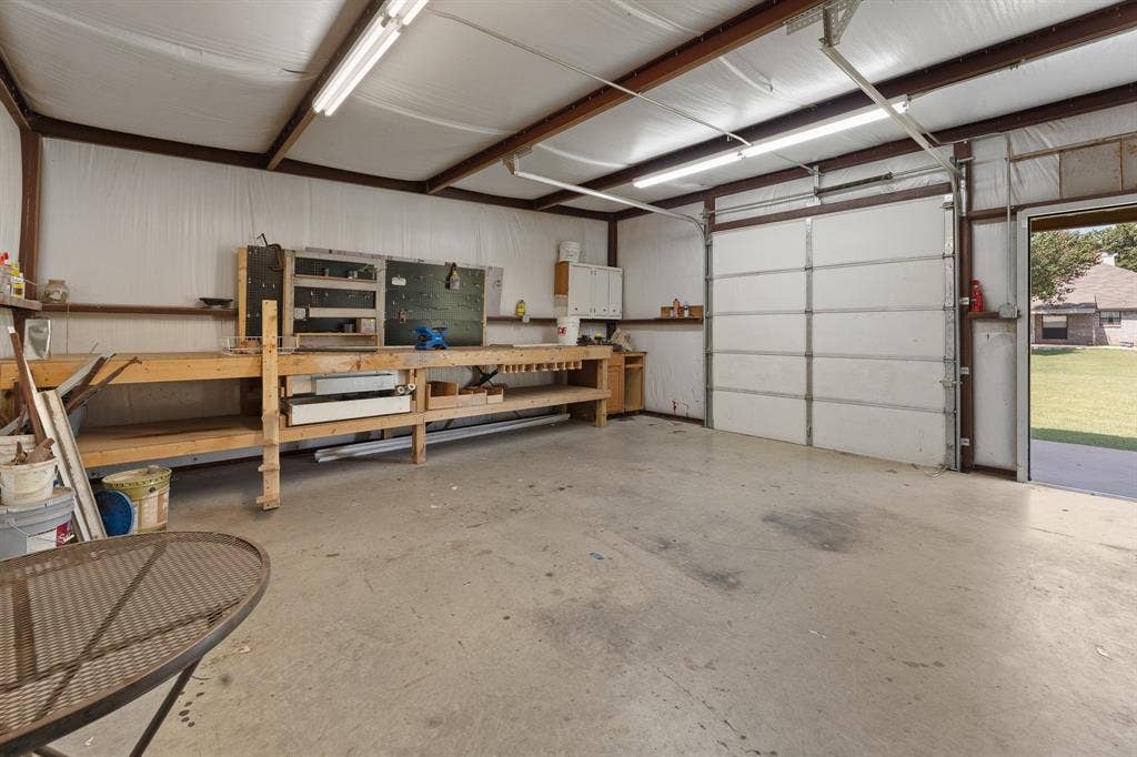 109 Sanchez Creek Court, Weatherford, TX 76088 109 Sanchez Creek Court, Weatherford, TX 76088