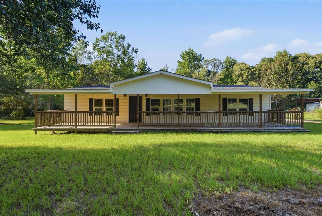 1205 County Line Road, Troup, TX 75789 1205 County Line Road, Troup, TX 75789