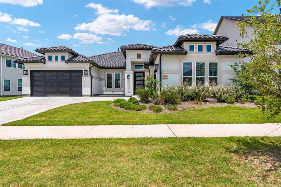 Property photo for 12130 Diamond Creek Drive, Frisco, TX