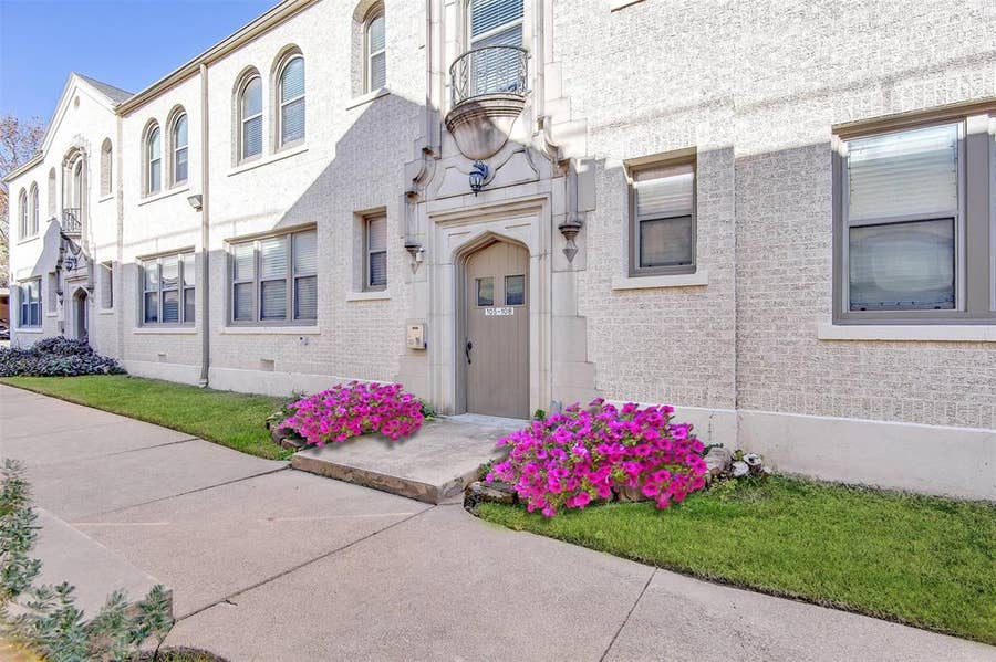Property photo for 2500 S University Drive, Fort Worth, TX