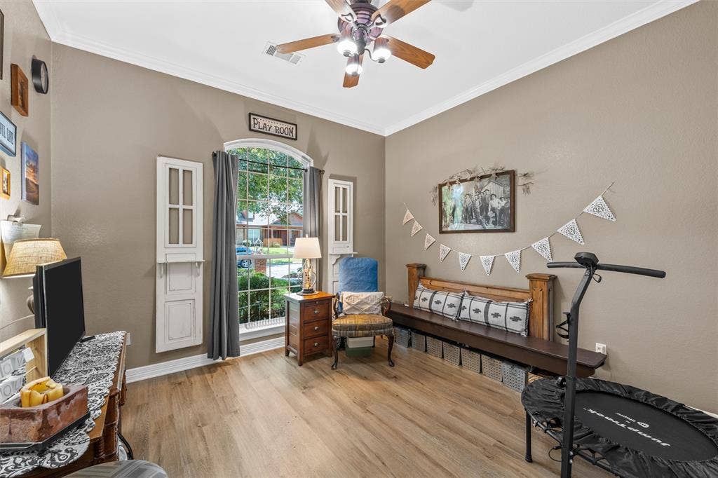 9408 Silverthorn Drive, Waco, TX 76708 9408 Silverthorn Drive, Waco, TX 76708