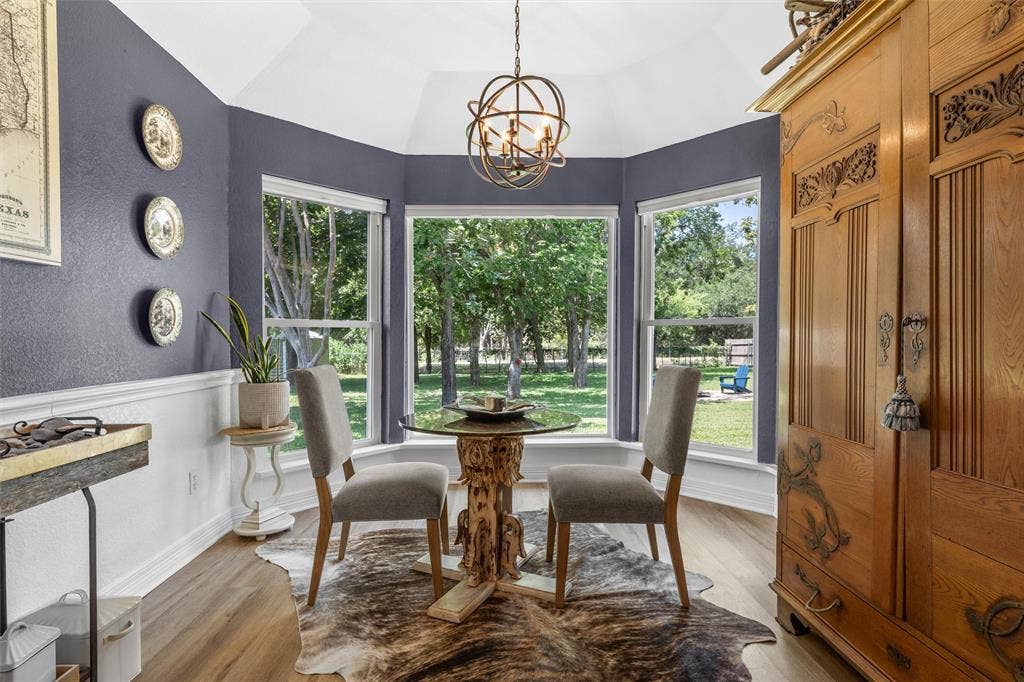 9408 Silverthorn Drive, Waco, TX 76708 9408 Silverthorn Drive, Waco, TX 76708