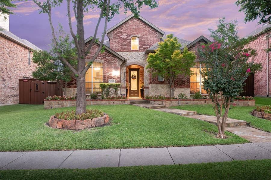 Property photo for 14709 Holly Leaf Drive, Frisco, TX