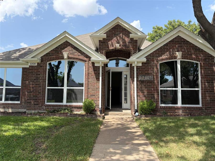 Property photo for 10404 Preston Vineyard Drive, Frisco, TX