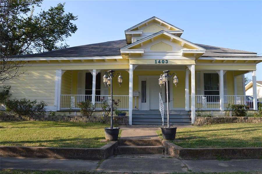 Property photo for 1403 Bonham Street, Commerce, TX