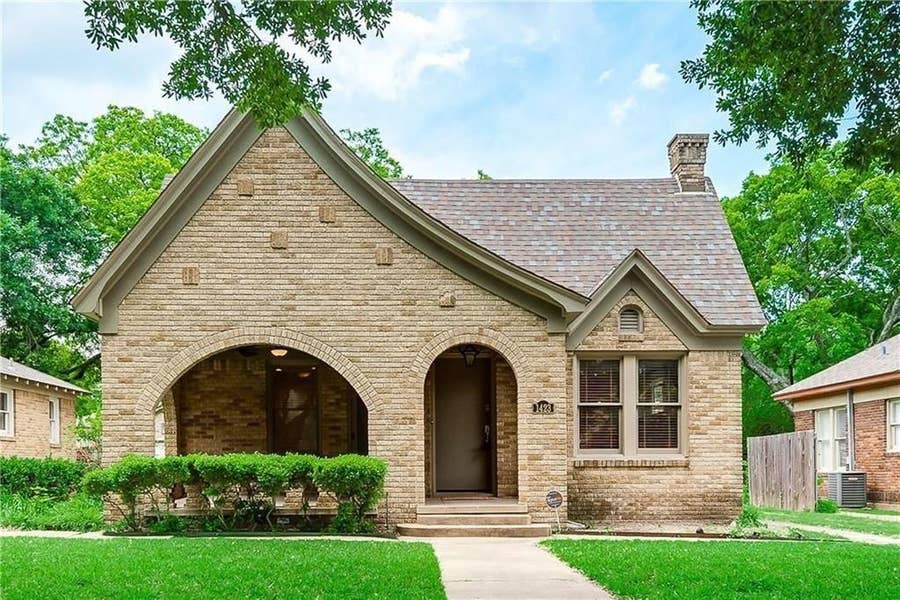 Property photo for 1423 Hollywood Avenue, Dallas, TX