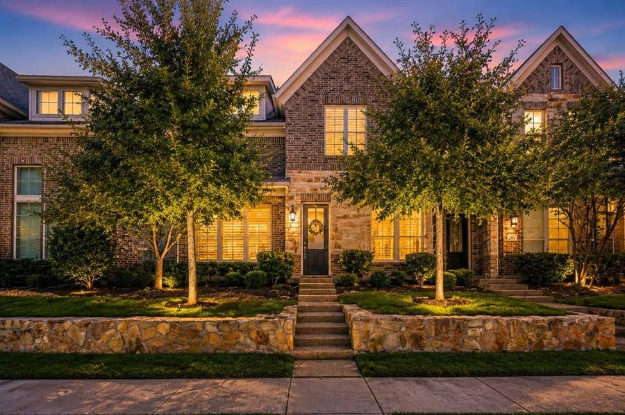 Property photo for 4917 Shore Crest Drive, McKinney, TX