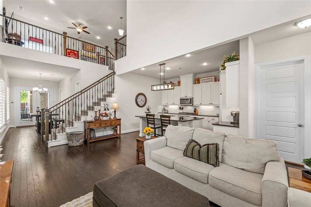 4917 Shore Crest Drive, McKinney, TX 75070 4917 Shore Crest Drive, McKinney, TX 75070