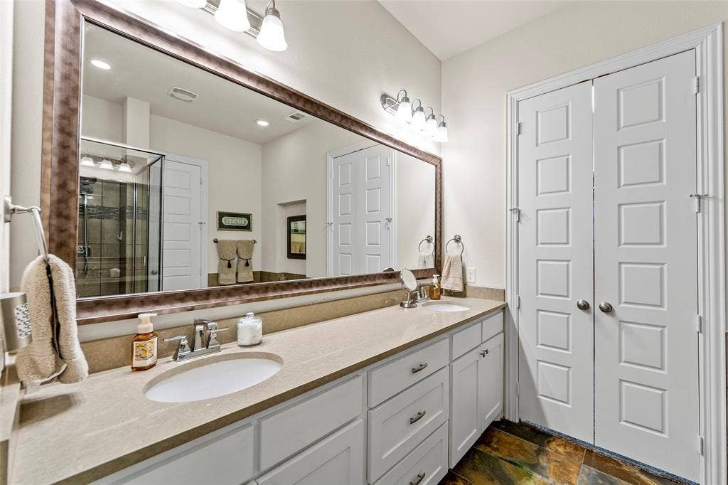4917 Shore Crest Drive, McKinney, TX 75070 4917 Shore Crest Drive, McKinney, TX 75070