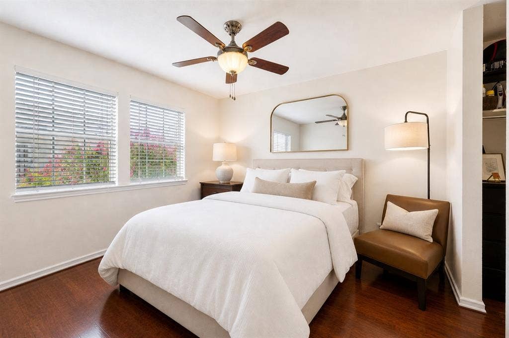 6220 Bentwood Trail, #606, Dallas, TX 75252 Select photos have been virtually staged.