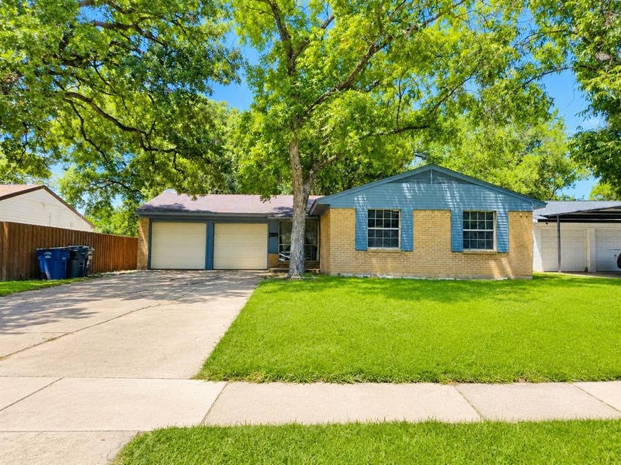 Property photo for 6811 Marla Drive, Dallas, TX