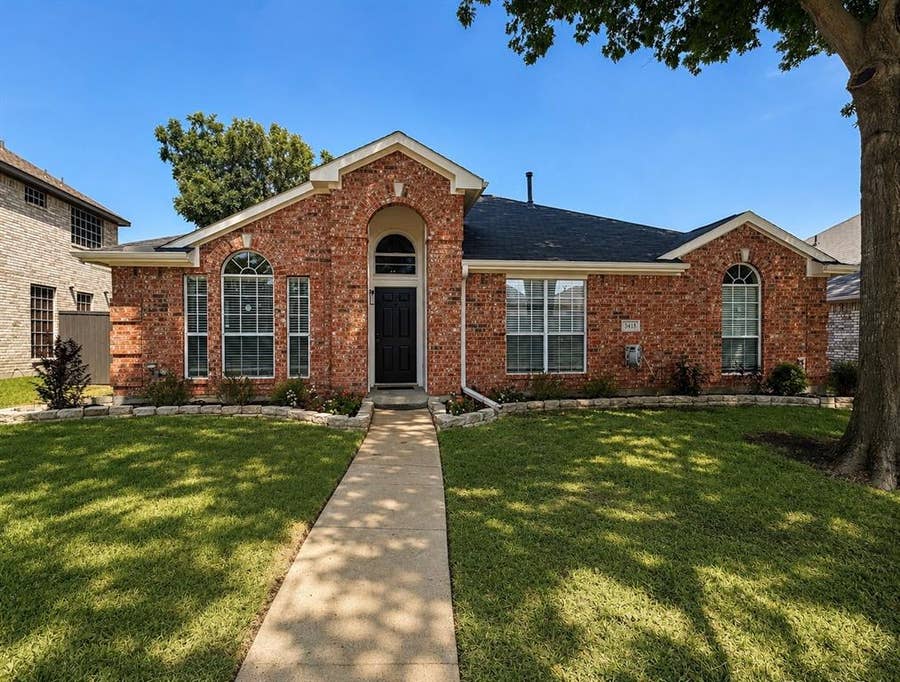 Property photo for 3418 Key West Drive, Rowlett, TX