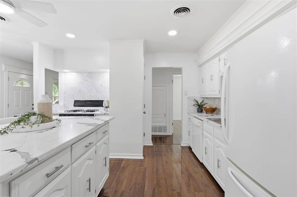 12319 Sunland Street, Dallas, TX 75218 12319 Sunland Street, Dallas, TX 75218