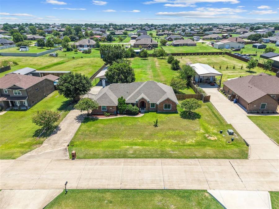 Property photo for 10154 Country View Lane, Forney, TX