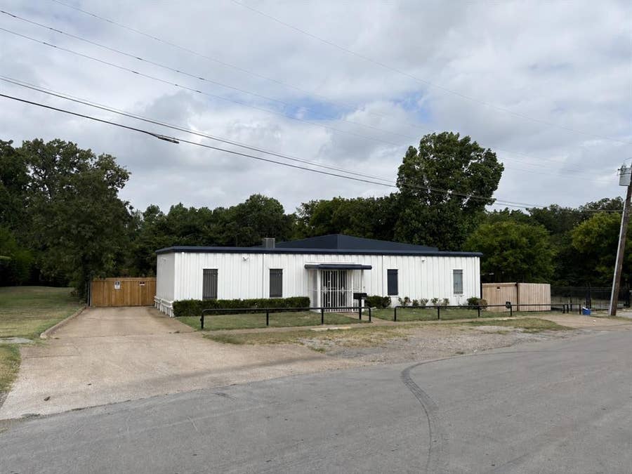 Property photo for 2211 Lamont Avenue, Dallas, TX