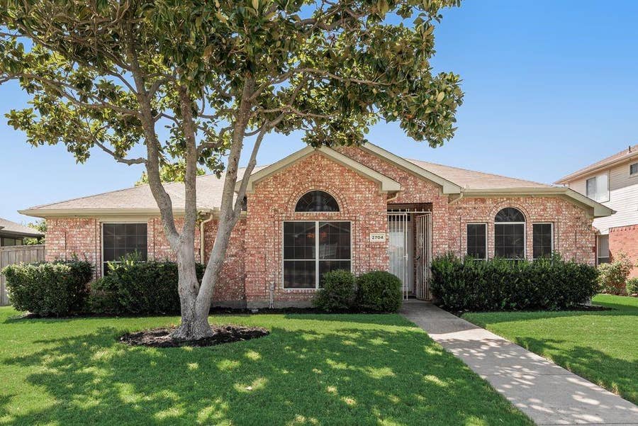 Property photo for 2704 Crooked Creek, Mesquite, TX