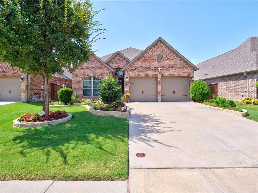 Property photo for 1005 Hubbard Creek Trail, McKinney, TX