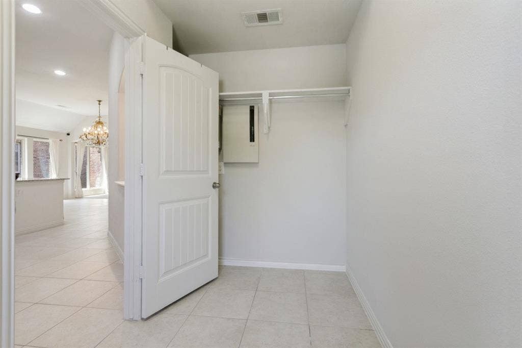 531 Catherine Lane, Argyle, TX 76226